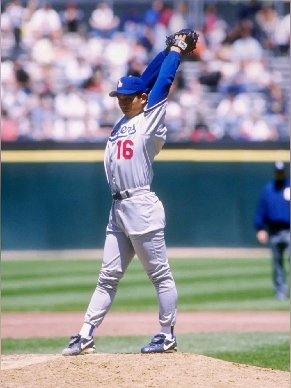 Majestic Authentic LA Dodgers Road Hideo Nomo #16 Japan MLB Jersey Men’s Sz: XL - Picture 2 of 8